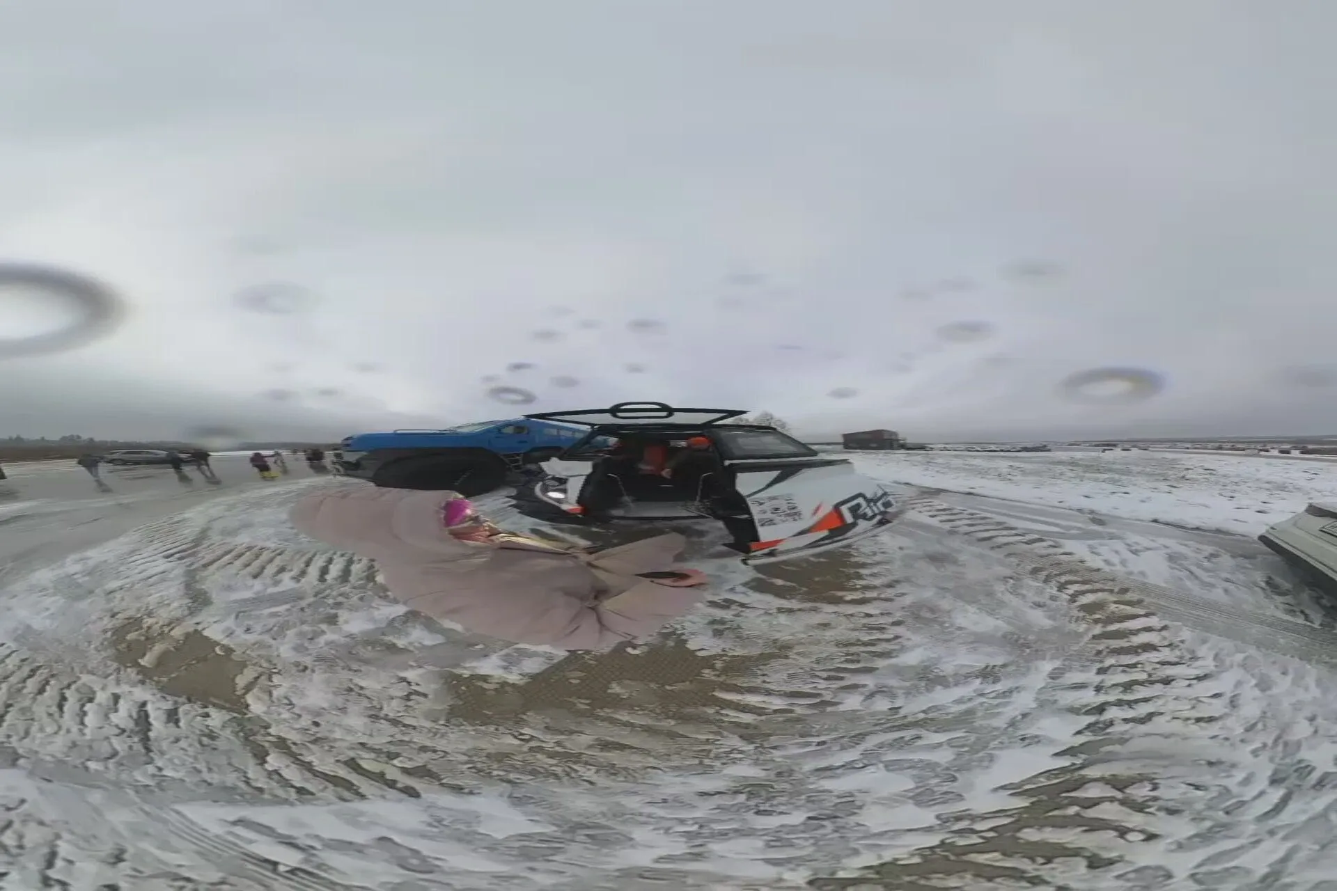 В честь «Вездеходера 2025» устроили «Вездеход-ралли» для блогеров и журналистов!